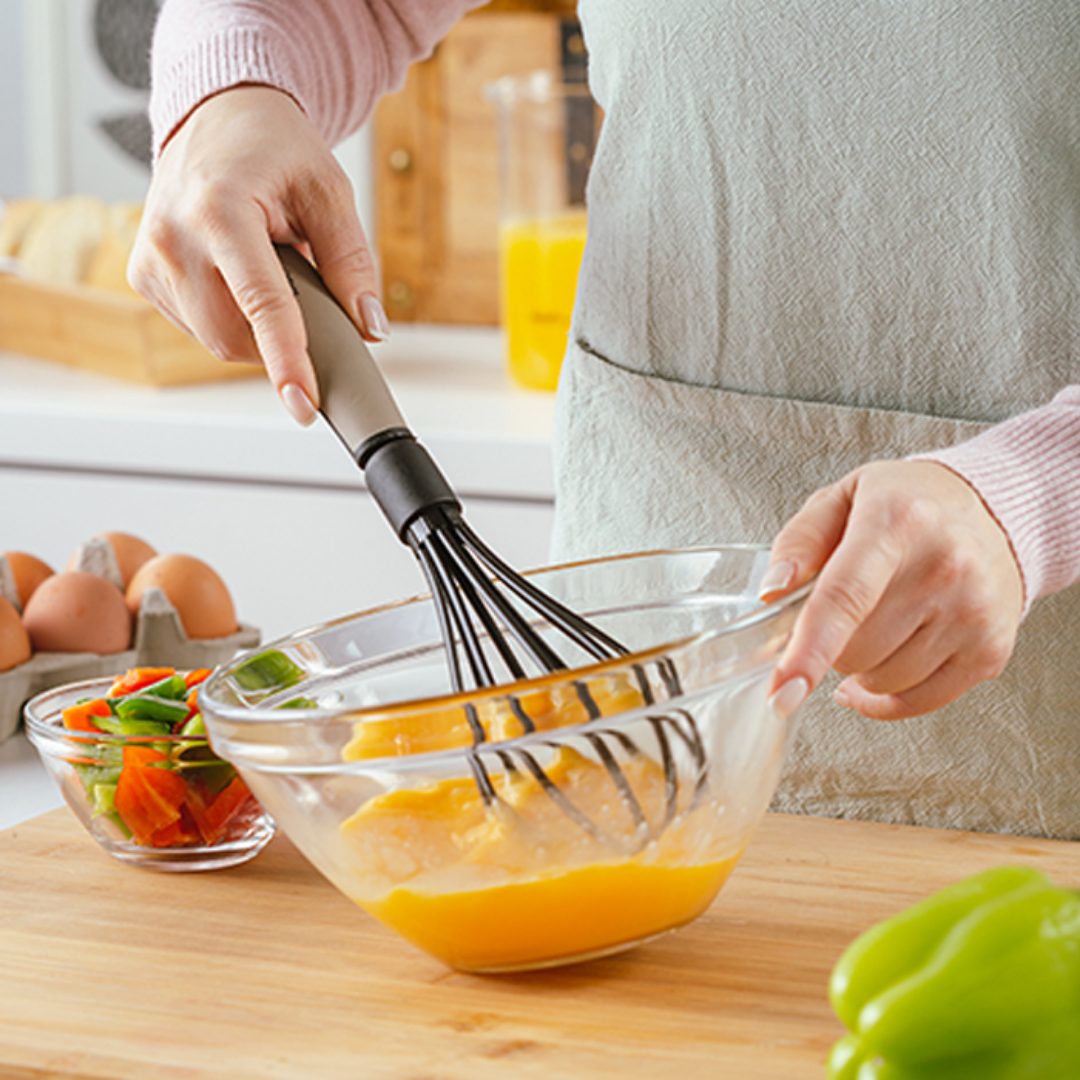 31cm Misty NV Whisk