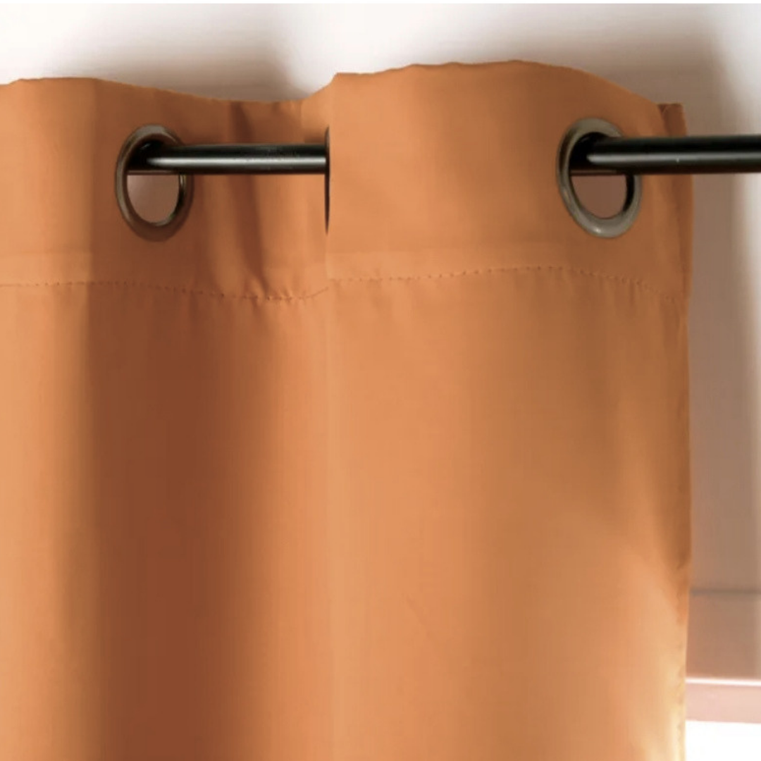 Cortina c/ Ilhós 135x240cm Camel Occult Opaco Liso U10