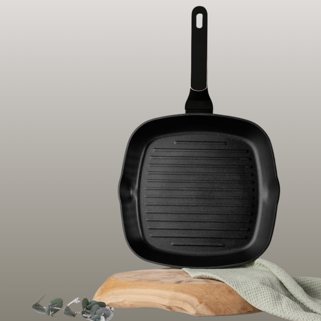 28cm Grill Frying Pan with Lid, Black Rose Collection BLH