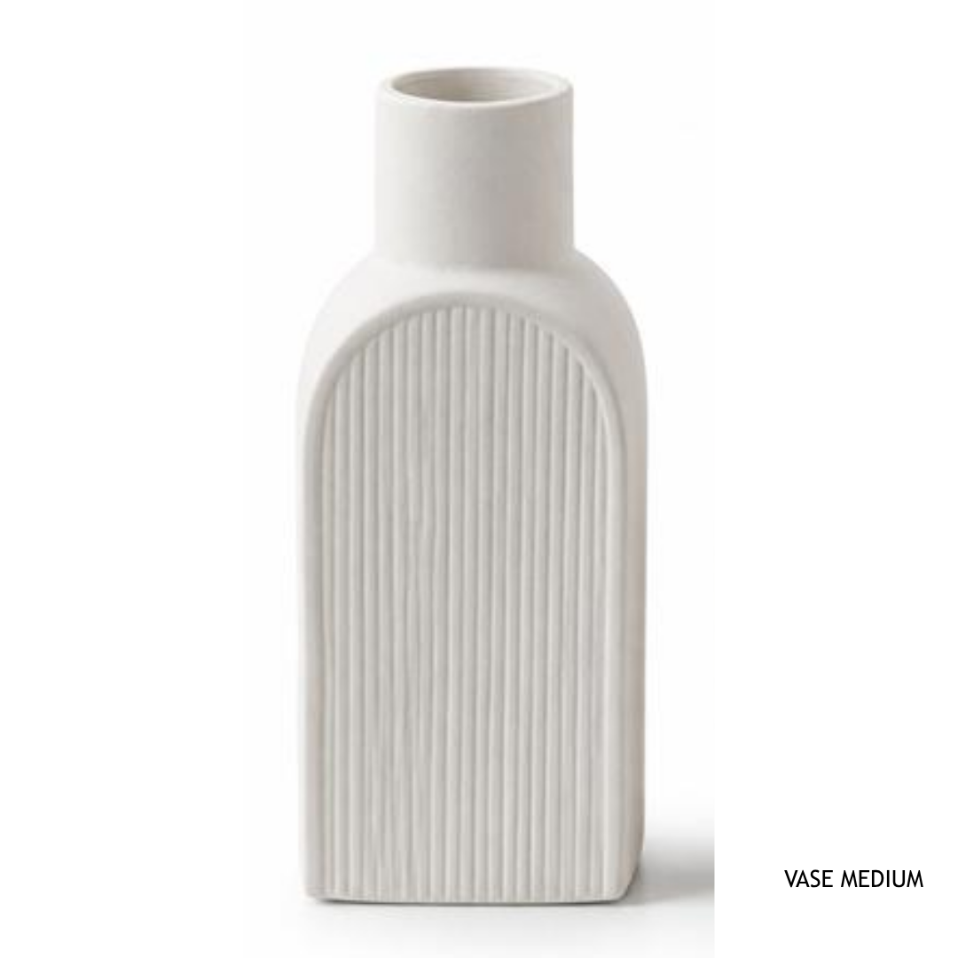 Sand-Finish Ceramic Jug, White, 22 x 10.5 cm, AB